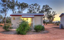 Pilcher Cottage - VIC Tourism 8