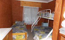 Pinegrove Cottage - VIC Tourism 1