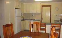 Ruby's Cottage - VIC Tourism 2