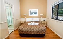 Sungrove Cottage - VIC Tourism 3