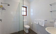 Wangat Lodge - VIC Tourism 4