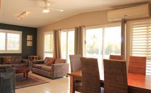 Yarralaw Springs Wines Vine Loft Bed And Breakfast - VIC Tourism 6