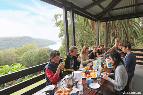 Sydney - Pittwater YHA - VIC Tourism 2