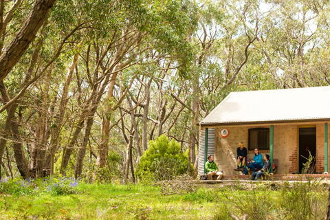 Mt Lofty YHA - VIC Tourism 0