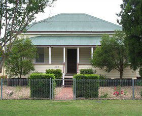 Albion Cottage - VIC Tourism 0