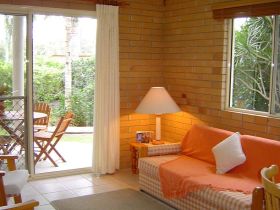 Woodgate QLD VIC Tourism