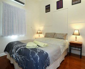 Holiday House At Cook Street Townsville - VIC Tourism 0