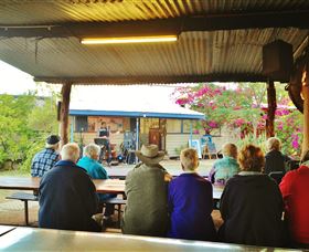 Blackall Caravan Park - VIC Tourism 0