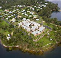 Tinaroo Lake Resort - VIC Tourism