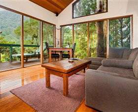 Crystal Creek Rainforest Retreat - VIC Tourism 4