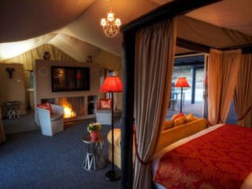 Alure Boutique Villas - VIC Tourism 3