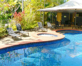 At The Mango Tree - VIC Tourism 2