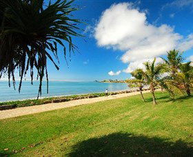 Yeppoon Surfside Motel - VIC Tourism 2
