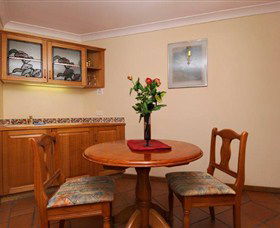 Woodfern Lodge - VIC Tourism 1