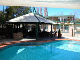 Centre Point Mid-City Motor Inn - VIC Tourism 2
