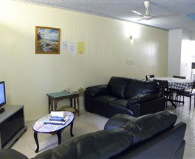 Townsville Seaside Apartments - VIC Tourism 2