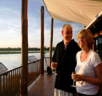 Jabiru Safari Lodge at Mareeba Wetlands - VIC Tourism