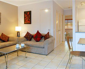 Australis Cairns Beach Resort - VIC Tourism 3