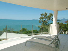 Bellevue Trinity Beach - VIC Tourism 1