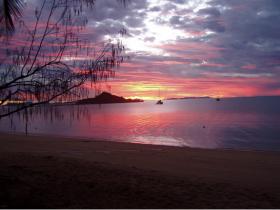 Montes Reef Resort - VIC Tourism 2