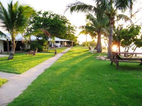 Hideaway Bay QLD VIC Tourism