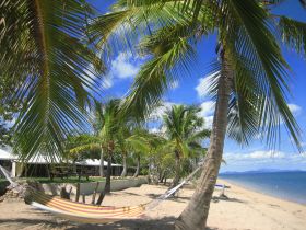 Montes Reef Resort - VIC Tourism 1