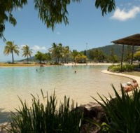 Whitsunday On The Beach - VIC Tourism