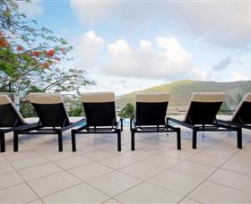 At Waterfront Whitsunday Retreat - VIC Tourism 1