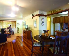 Buderim Cottages - VIC Tourism 2