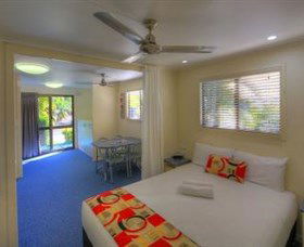 Alex Beach Cabins And Tourist Park - VIC Tourism 0
