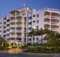 Beachside Resort Kawana Waters - VIC Tourism