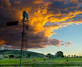 Milford Country Cottages - VIC Tourism 1