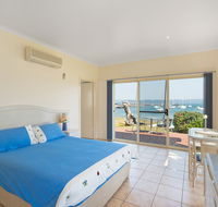 Quarantine Bay Beach Cottages - VIC Tourism