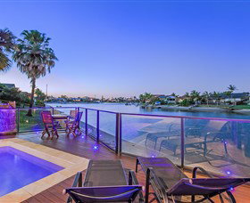 Kurrawa Cove At Vogue Holiday Homes - VIC Tourism 0