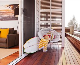 Bujerum Apartments On Burleigh - VIC Tourism 2