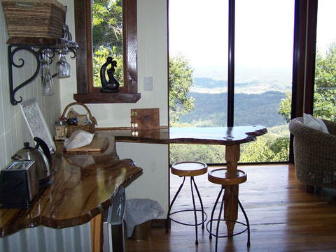 At Remingtons B & B Private Cottages  - VIC Tourism 5