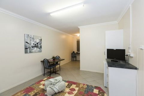 Cityside Accommodation - VIC Tourism 12