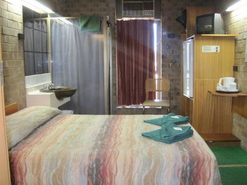 Desert Rose Inn - VIC Tourism 16