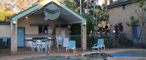 Aqua Villa Holiday Apartments - VIC Tourism 9