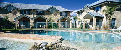 Aqua Villa Holiday Apartments - VIC Tourism 3