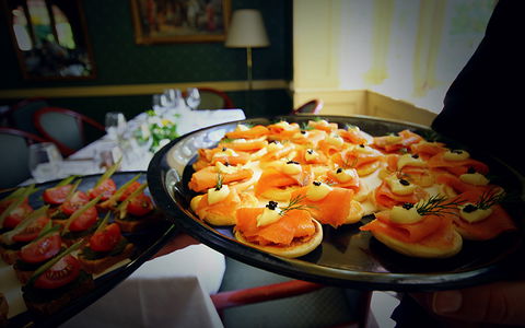 Cotswold Gardens Armidale - VIC Tourism 17