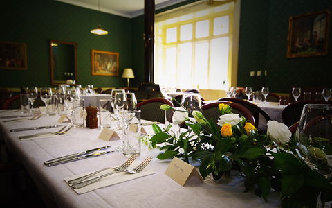 Cotswold Gardens Armidale - VIC Tourism 21