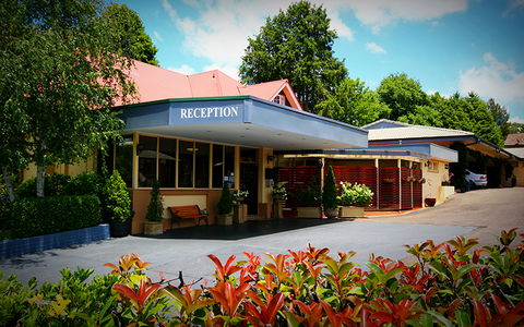 Cotswold Gardens Armidale - VIC Tourism 24