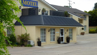 Book Bathurst Accommodation Vacations VIC Tourism VIC Tourism