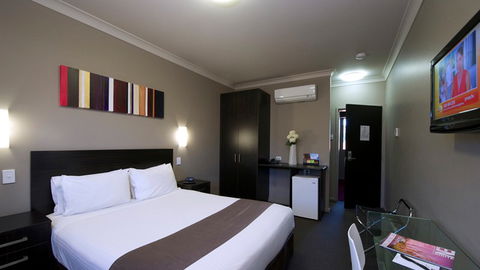 BEST WESTERN Blackbutt Inn - VIC Tourism 0