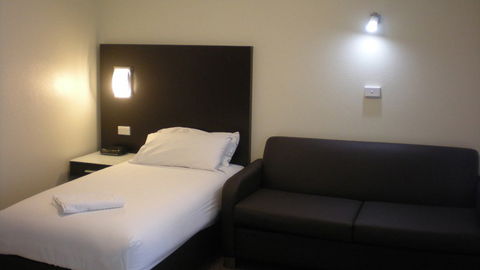 Best Western Central Motel And Apartments - VIC Tourism 13