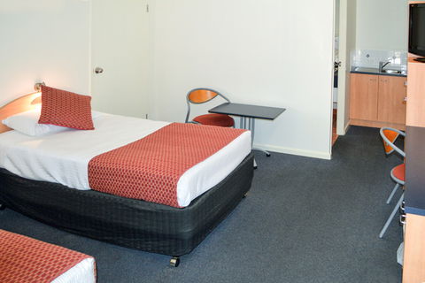 BEST WESTERN Boulevard Lodge - VIC Tourism 14