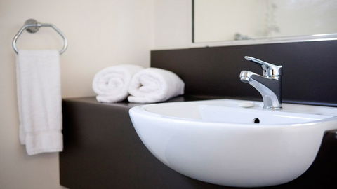 Best Western Ascot Lodge Motor Inn - VIC Tourism 0