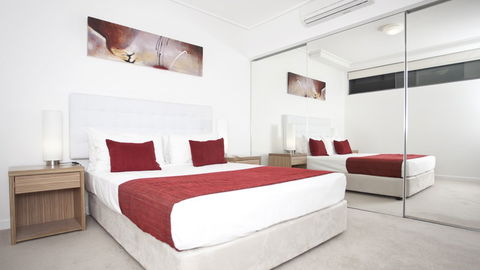 BEST WESTERN Islington Apartments - VIC Tourism 1