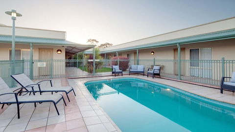 BEST WESTERN Crystal Inn - VIC Tourism 2